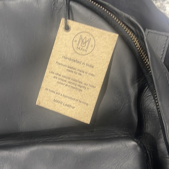 The Classic Backpack - Picture 7 of 8